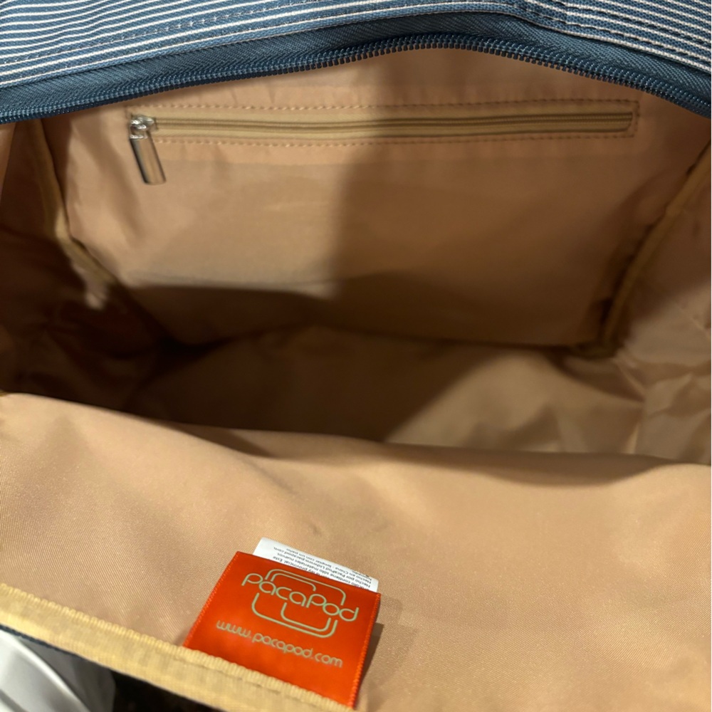 Pacapod striped backpack - Picture 4 of 4